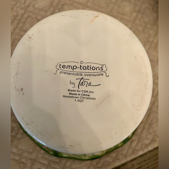 Temp-tations Hometown Christmas 1.5 QT Crock - Picture 9 of 11